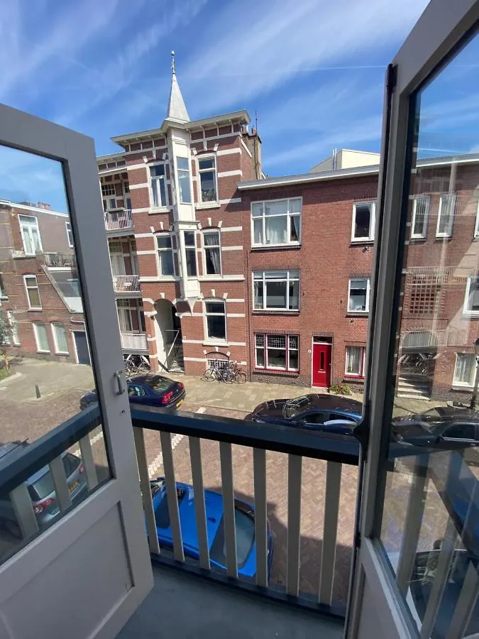 Hotel 'T Sonnehuys Haag 2*,